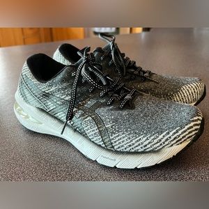 ASICS GT-2000 Running Shoe | Size 8.5